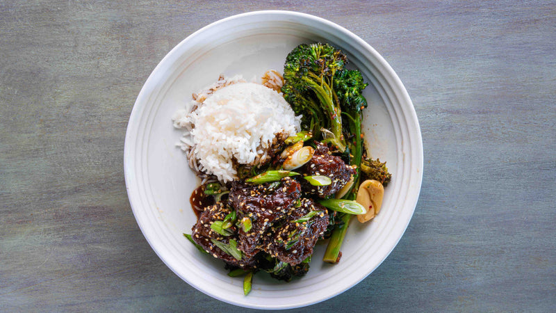 Sticky Beef with Broccoli & Steamed Rice